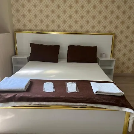 Malibu Palace شقة فندقية